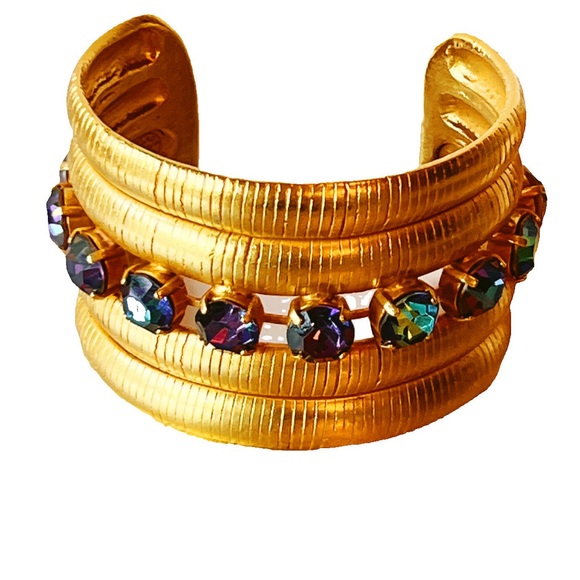 🔶Nicky Butler Fashion Gold-Tone Wide Crystal Egyptian Cobra Statement Cuff NEW - Picture 2 of 11